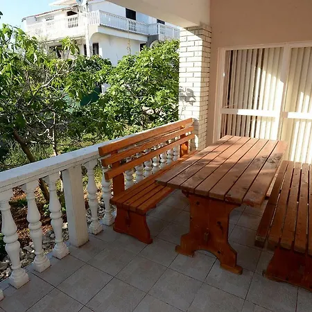 Apartman Kod Stipe Vrsi